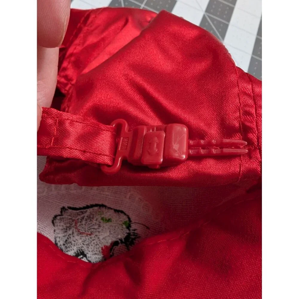 nissin this hat